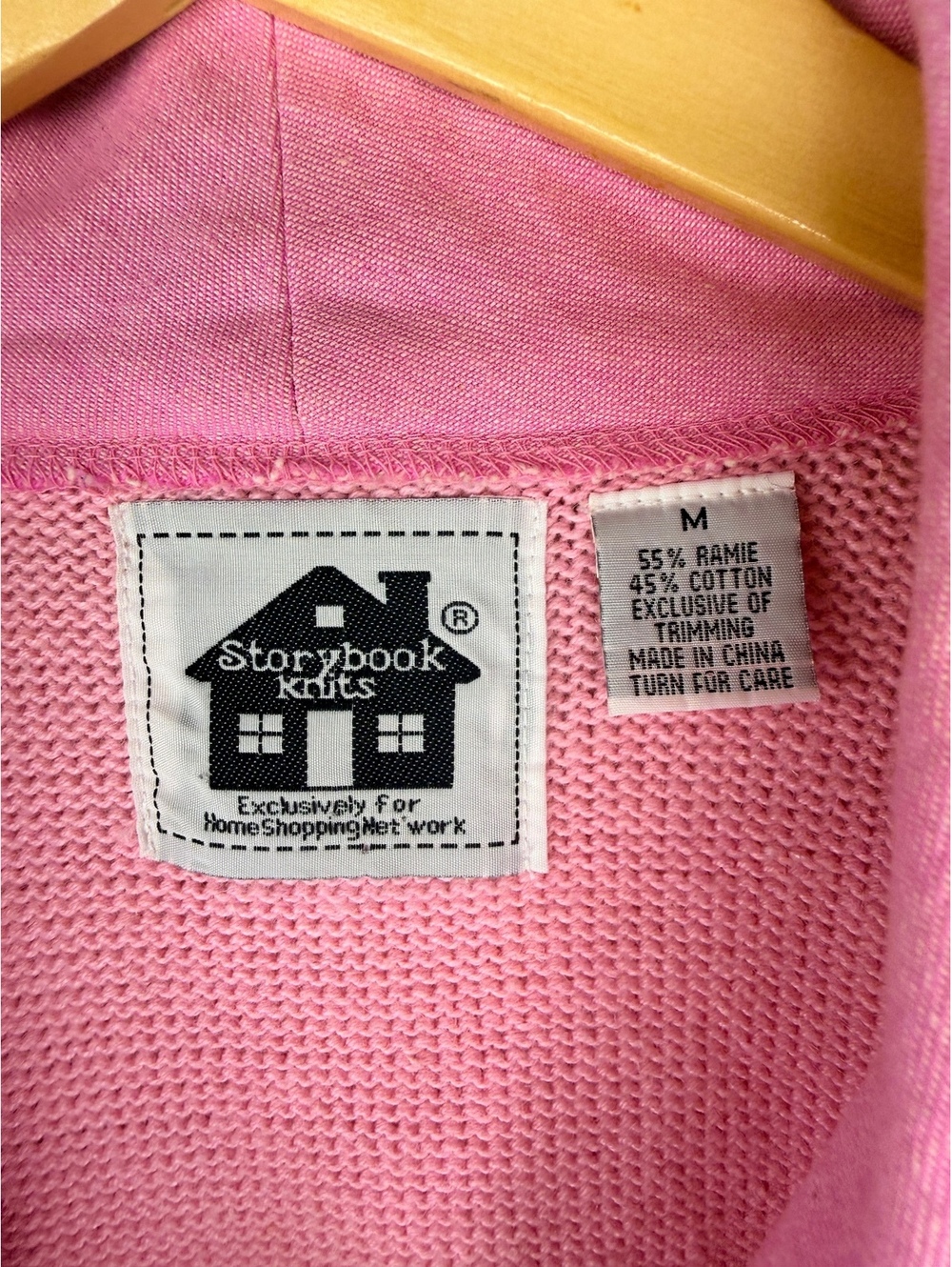 1990s Storybook Knits Pink Bow Cardigan Sweater - Picture 6 of 10